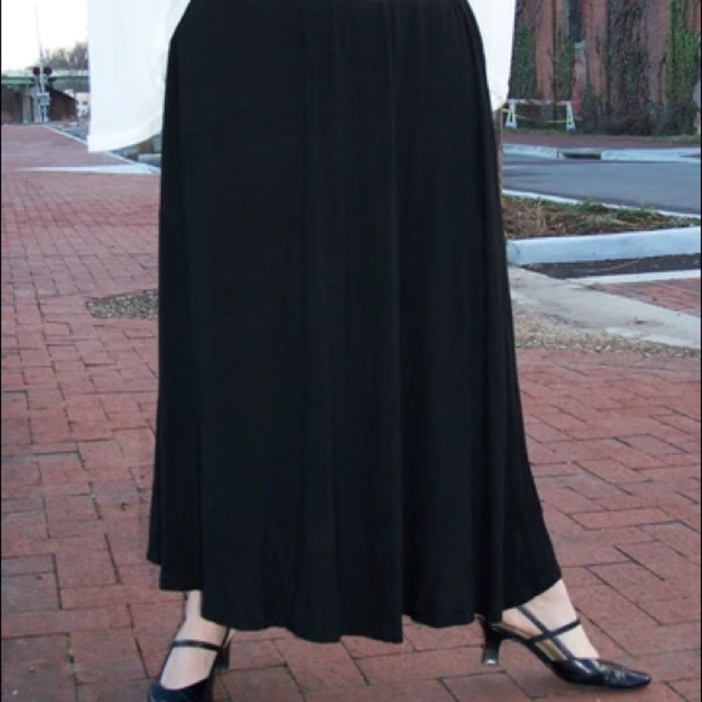 Classic Maxi Skirt